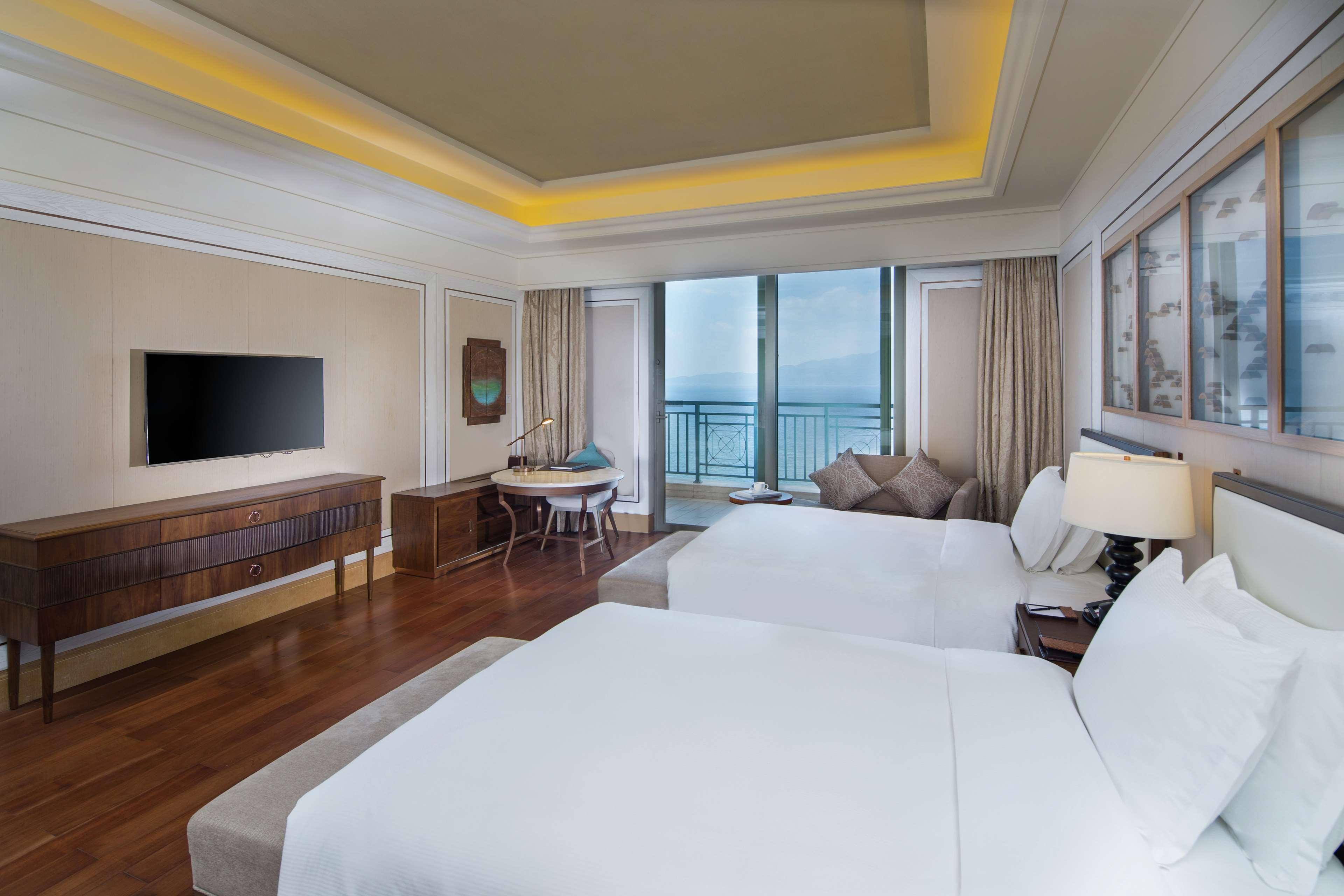 Hilton Yuxi Fuxian Lake Chengjiang  Exteriör bild