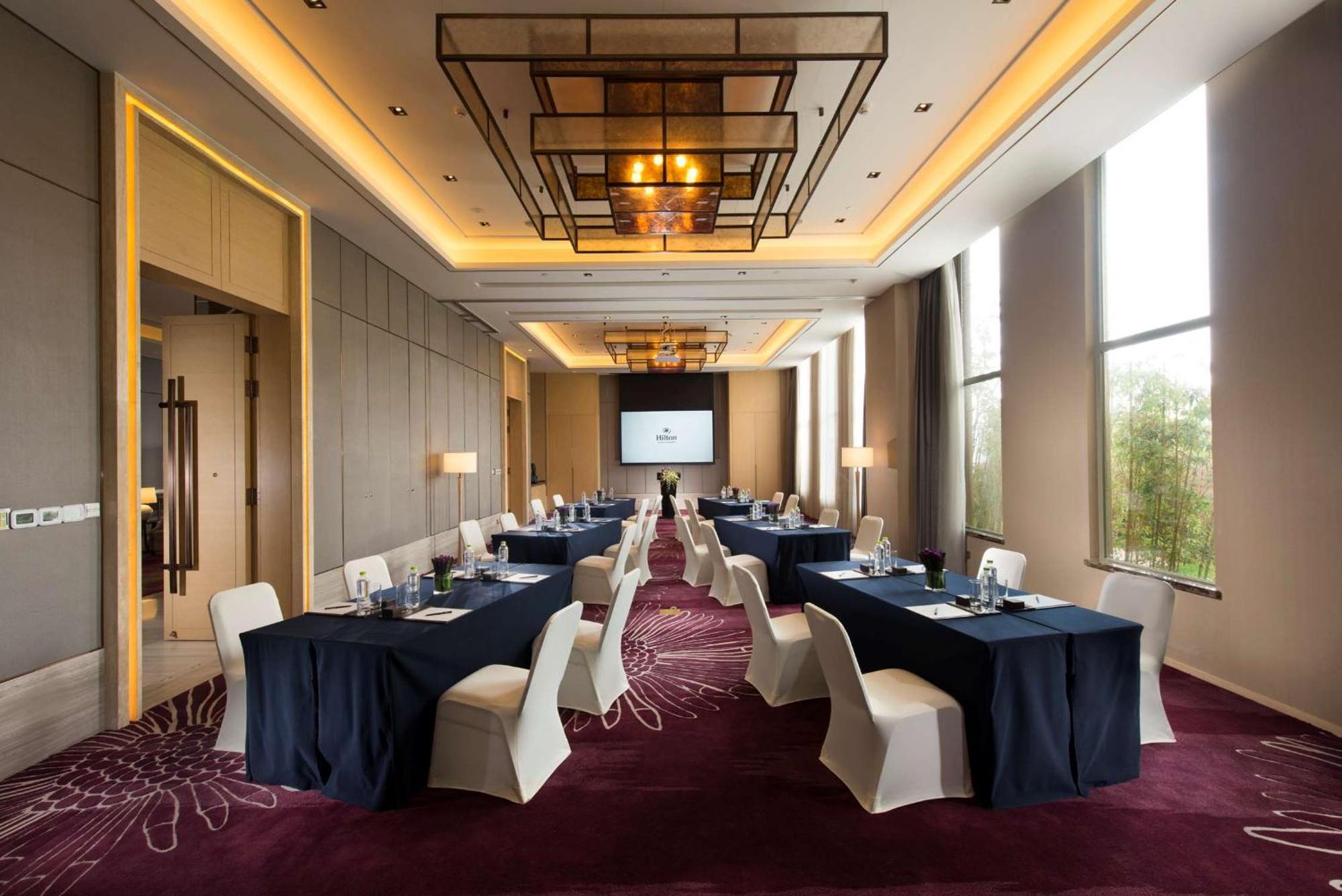 Hilton Yuxi Fuxian Lake Chengjiang  Exteriör bild