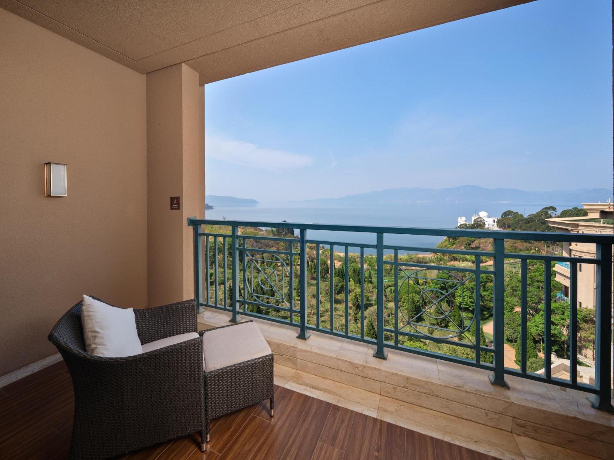 Hilton Yuxi Fuxian Lake Chengjiang  Exteriör bild